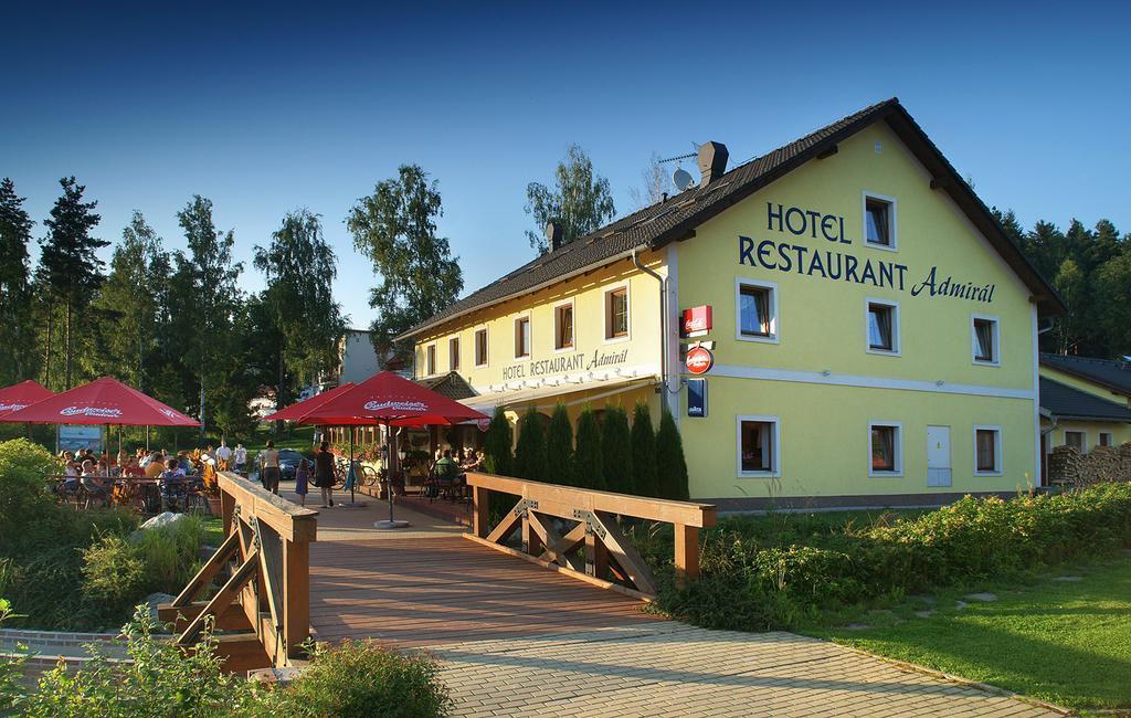 Hotel Admiral Lipno nad Vltavou Eksteriør billede